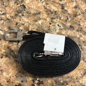 Thirty-one Crossbody Wallet Strap